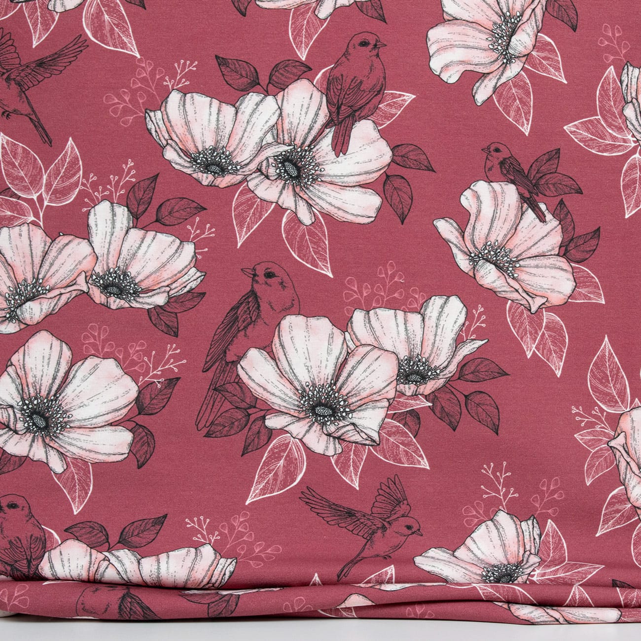 Vuorella kangaskauppa – Hellä viininpunainen joustocollege