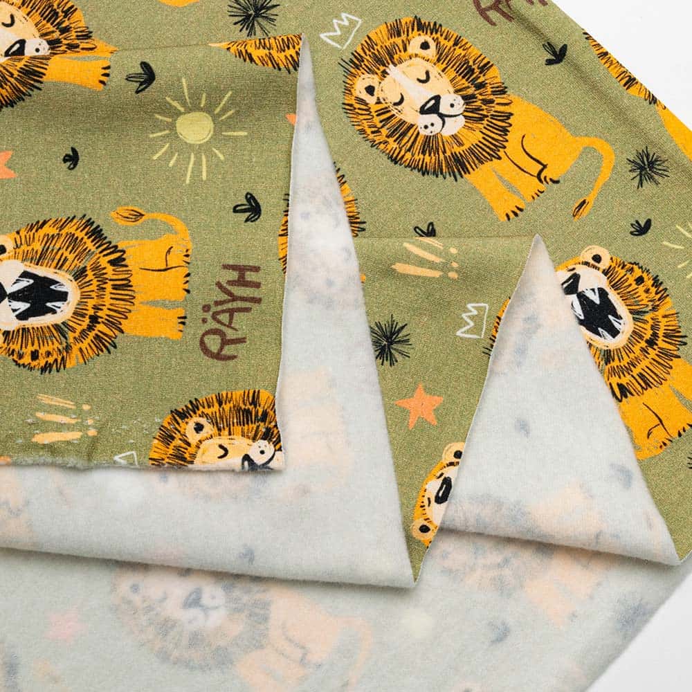 Vuorella kangaskauppa – Räyh joustocollege harjattu vihreä