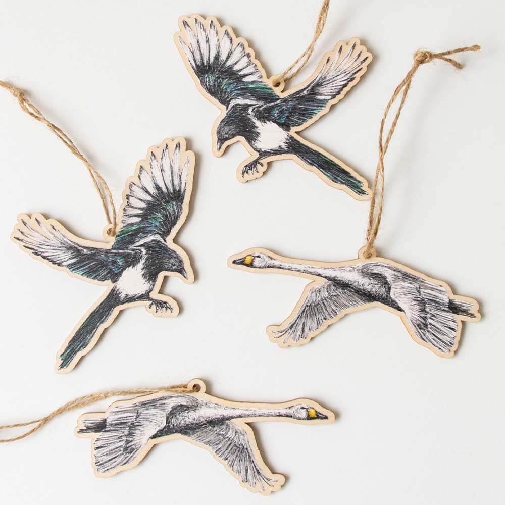 Vuorella kangaskauppa -Koristeet, koristelinnut