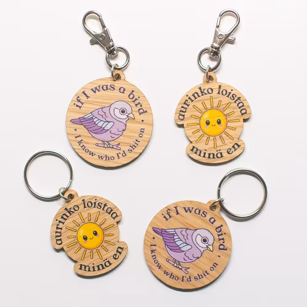 Vuorella kangaskauppa -Koristeet, avaimenperät, If I was a bird.. ja Aurinko loistaa..