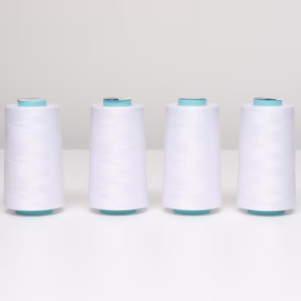 Vuorella kangaskauppa - Ompelutarvikkeet, Coats Moon saumurilanka, valkoinen