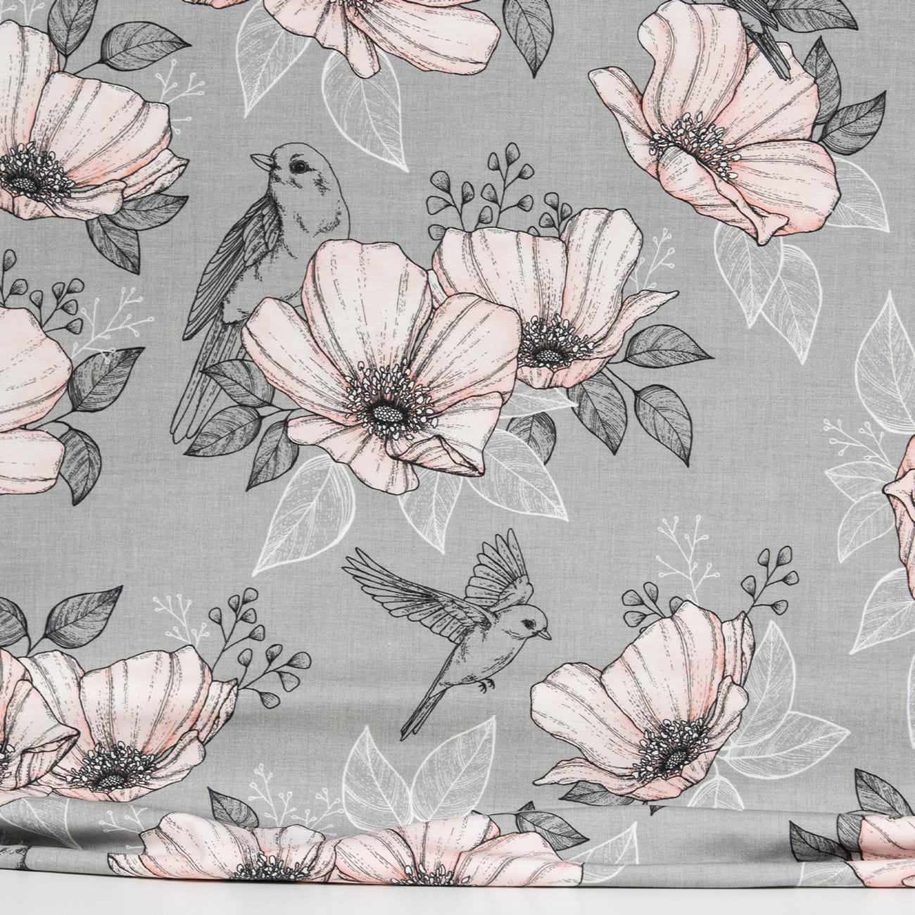 Vuorella kangaskauppa – Hellä harmaa trikoo