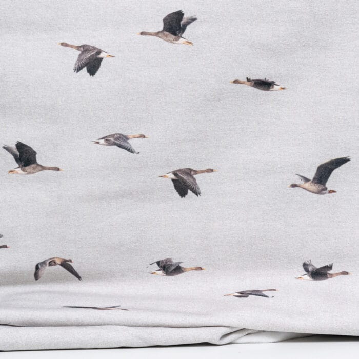 Vuorella kangaskauppa – Muutto harmaa harjattu joustocollege