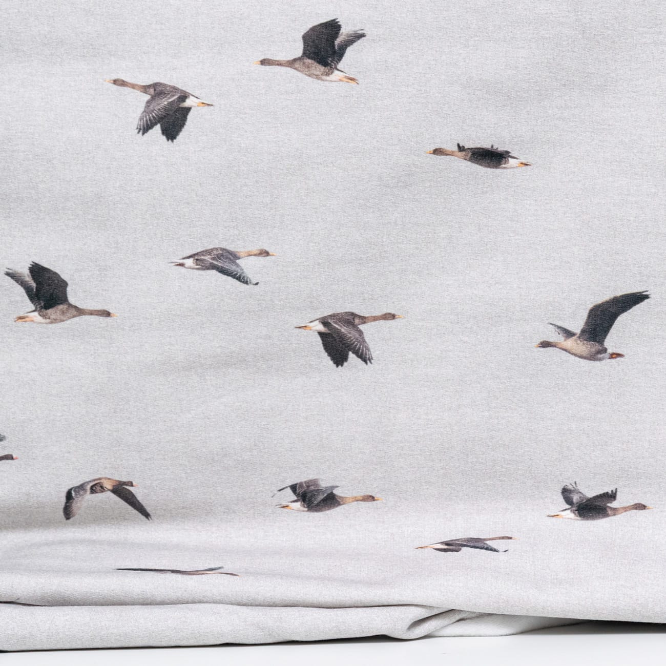 Vuorella kangaskauppa – Muutto harmaa harjattu joustocollege