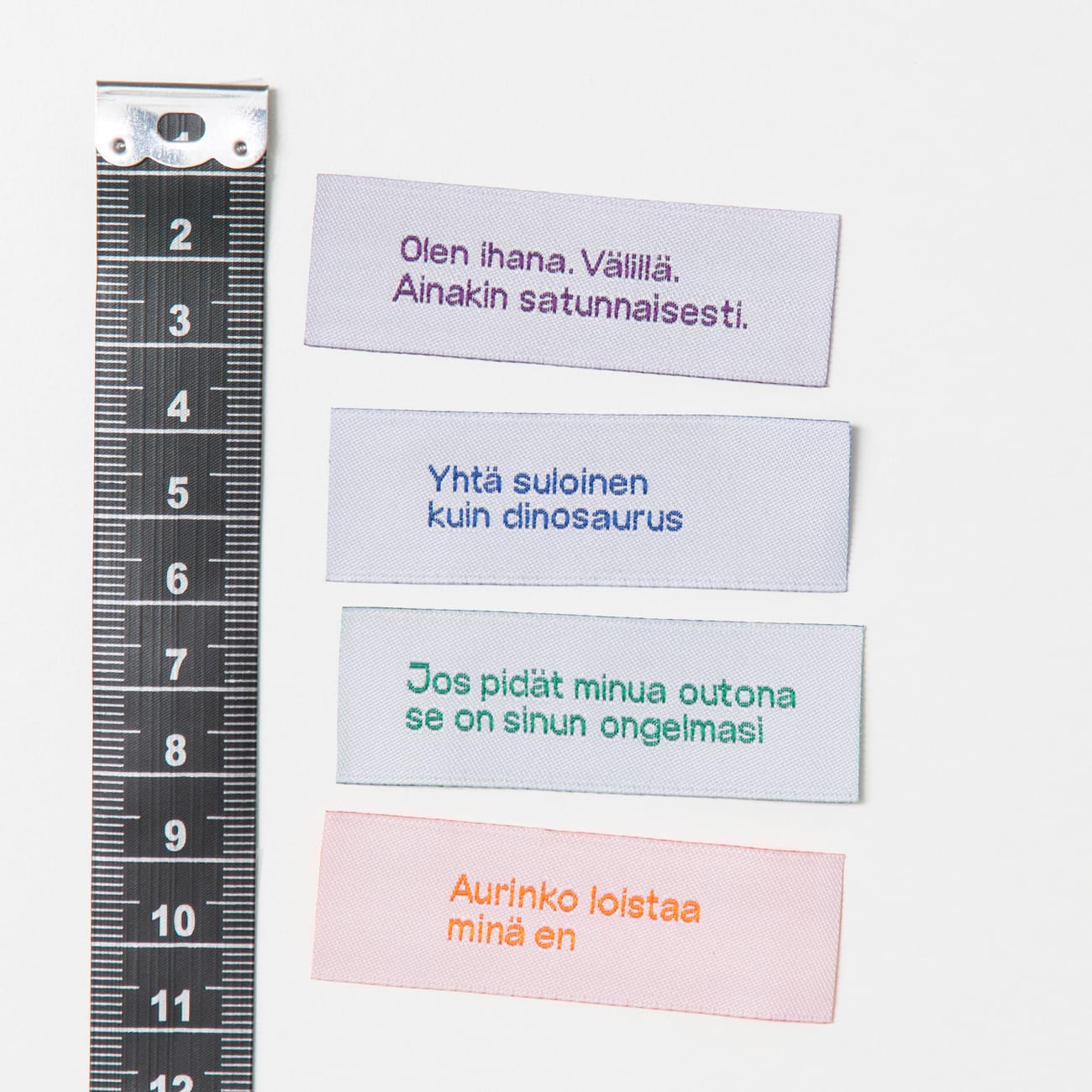 Vuorella kangaskauppa -Ompelumerkit Ihana katastrofi