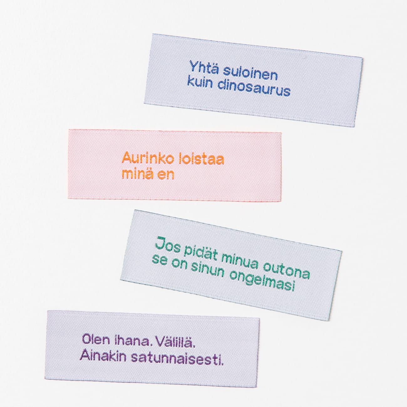 Vuorella kangaskauppa -Ompelumerkit Ihana katastrofi